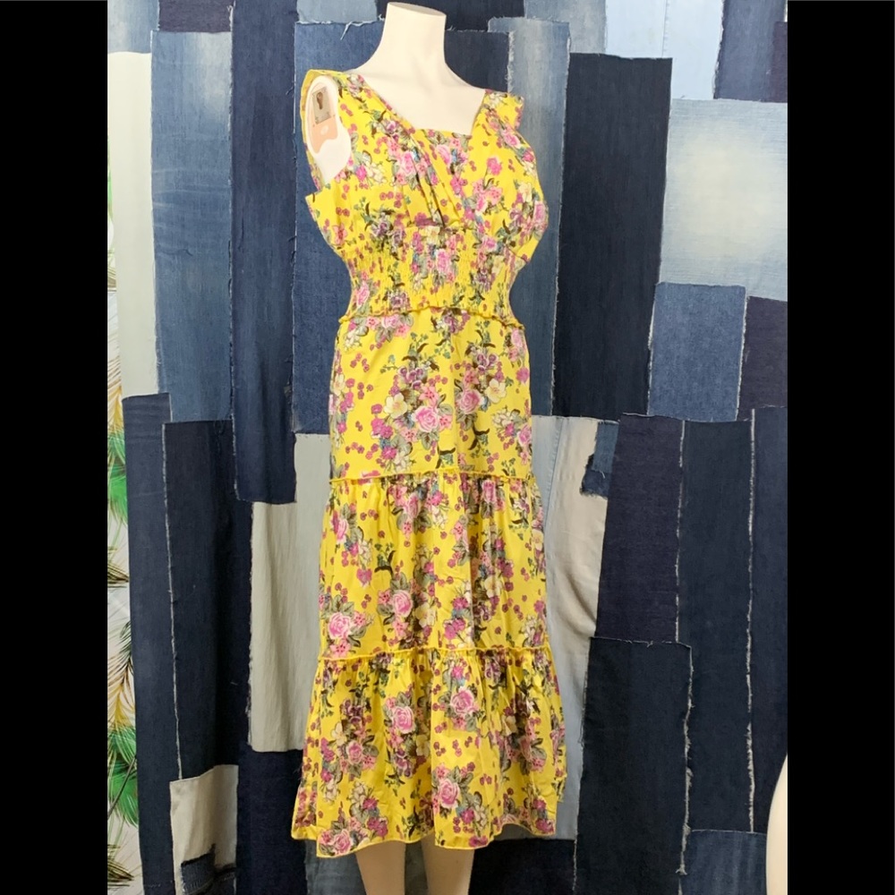 90’s Sleeveless Tiered Smocked Gingham Midi Swing Dress for Women